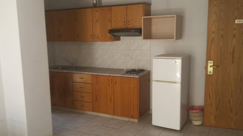 Elysso Apartments Λάρνακα Δωμάτιο φωτογραφία