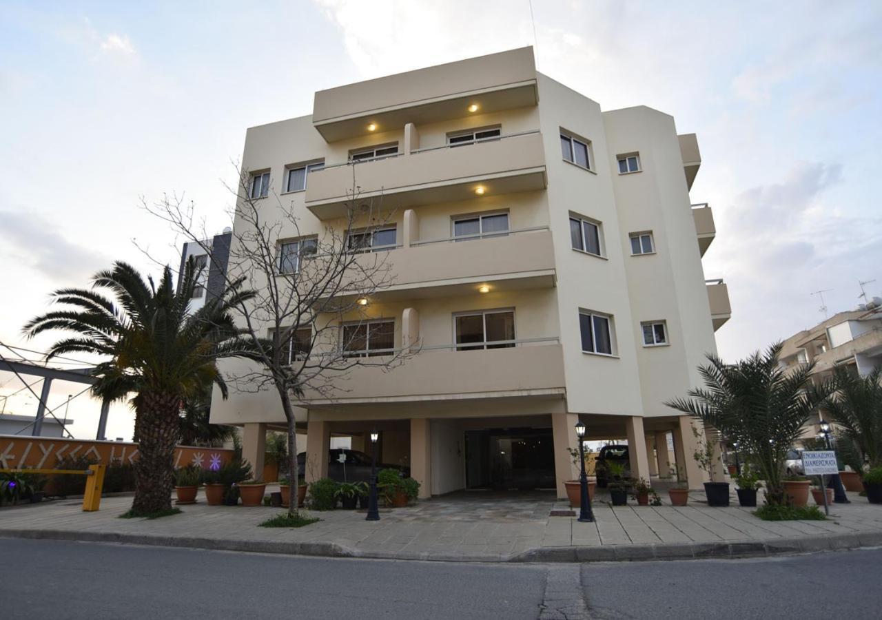 Elysso Apartments Λάρνακα Εξωτερικό φωτογραφία